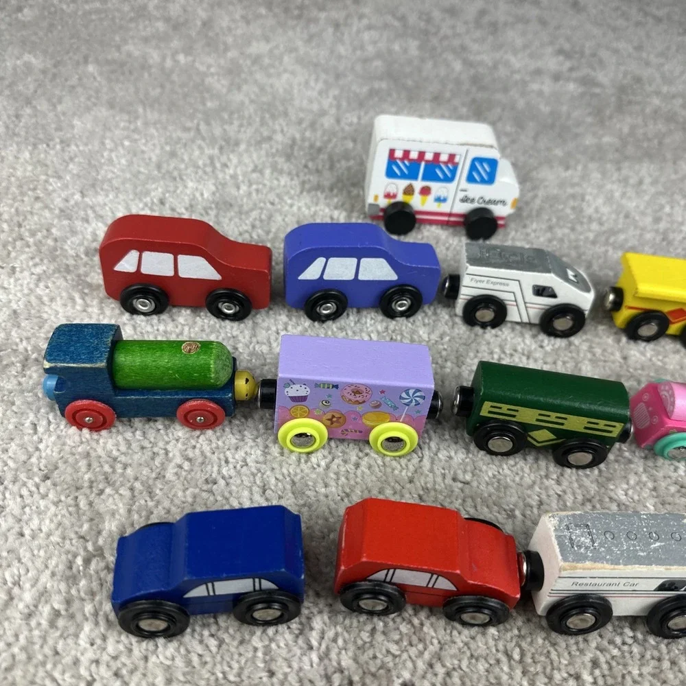 Lot of 16 Various Brands of Wooden Cars/Train‎ Cars